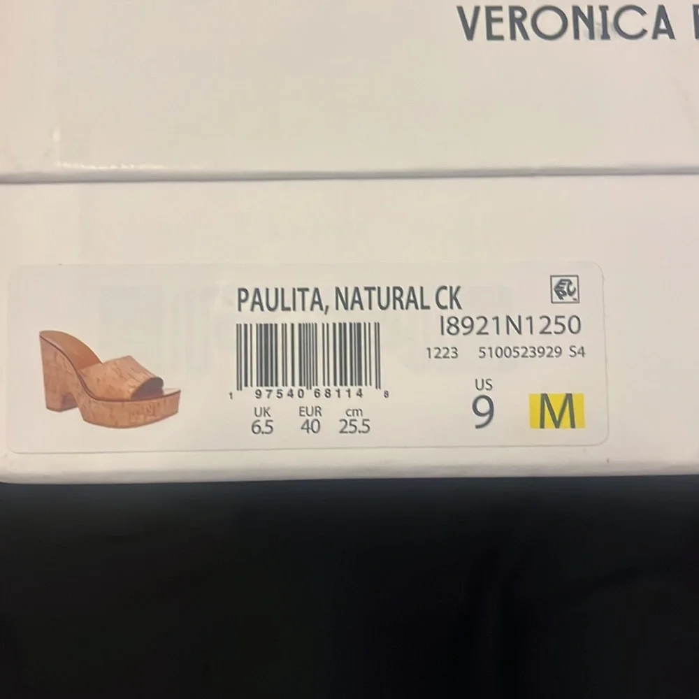 Veronica Beard Paulita Natural Cork Tan Platform Wedge Sandals New Size 9M